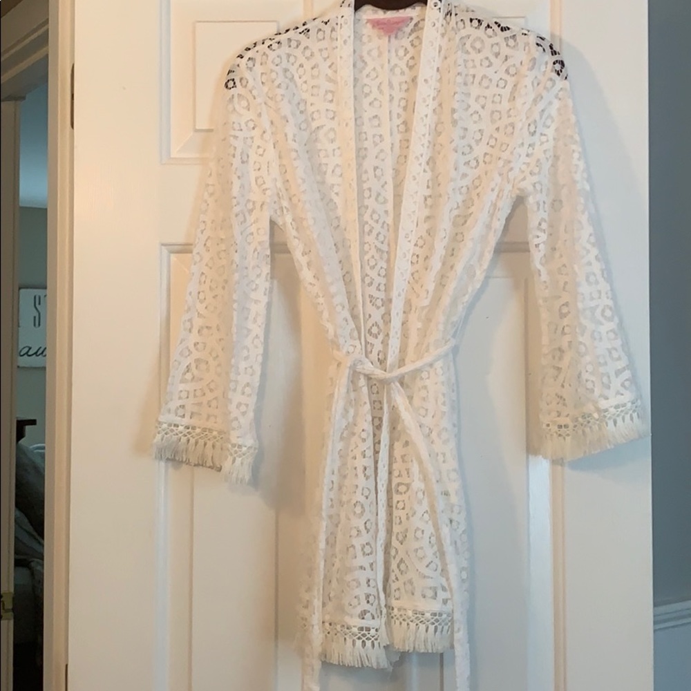 New Pulitzer lace open front cover up